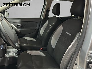 SUV Dacia Sandero 7 av 17
