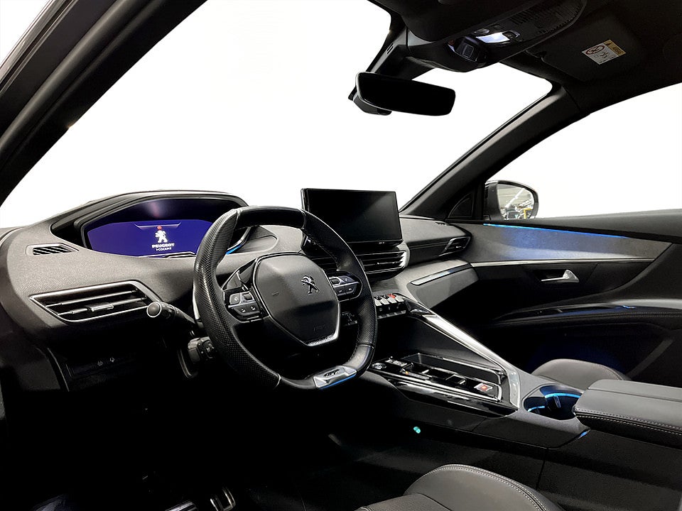 Bild på Peugeot 5008 GT 1.2 PT 130hk Aut 7-SITS B-KAMERA 