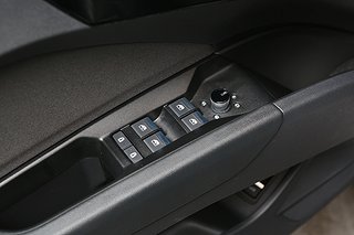 SUV Audi Q4 11 av 26