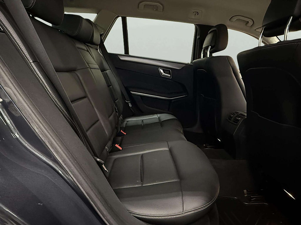 Mercedes-Benz E 220 T BlueTEC 4MATIC 7G-Tronic Avantgarde  - miniatyr 15