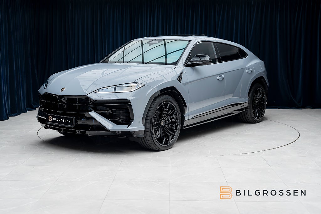 Lamborghini Urus SE Style-P Dark Adv 3D B&O Grigio Acheso 23” NY