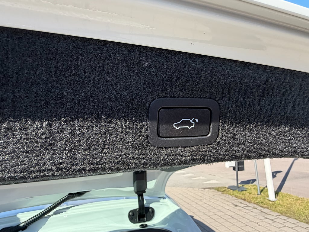Volvo V70 D3 Classic, Momentum 150 hk