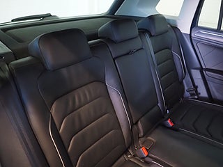 SUV Volkswagen Tiguan 14 av 25