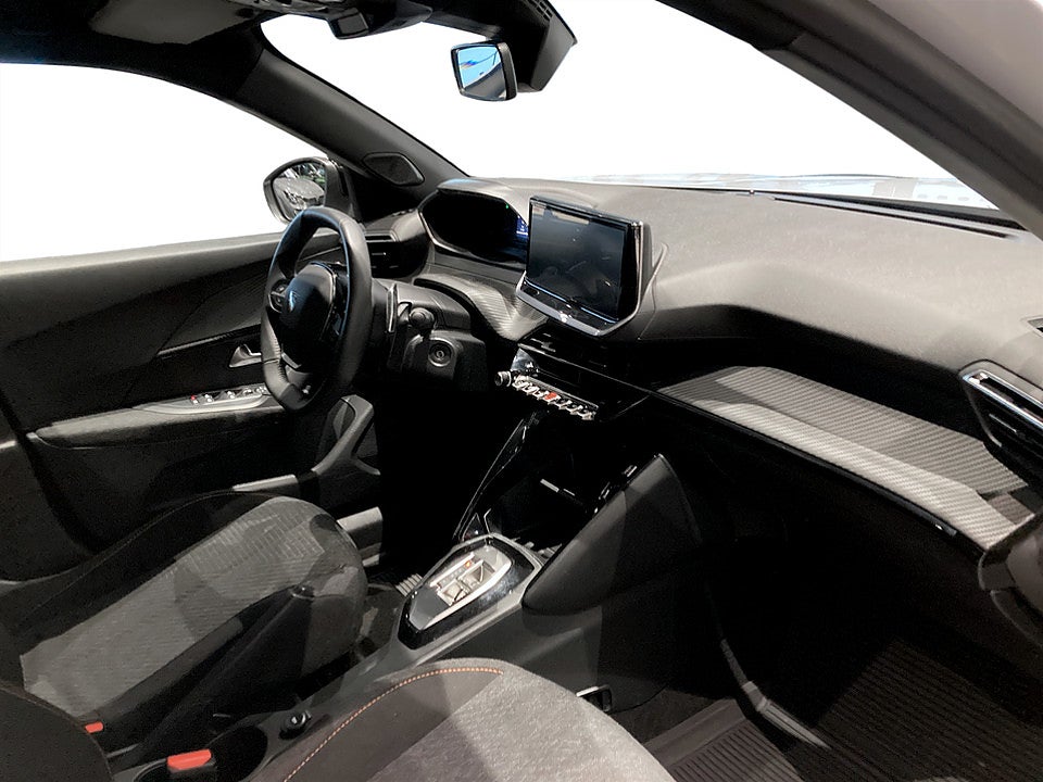 Bild på Peugeot 2008 Style Hybrid 1.2 PT Aut BACKSENSORER 145hk