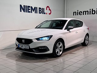 Seat Leon León e-Hybrid FR Cockpit Kamera Rattvärme S/V-hjul