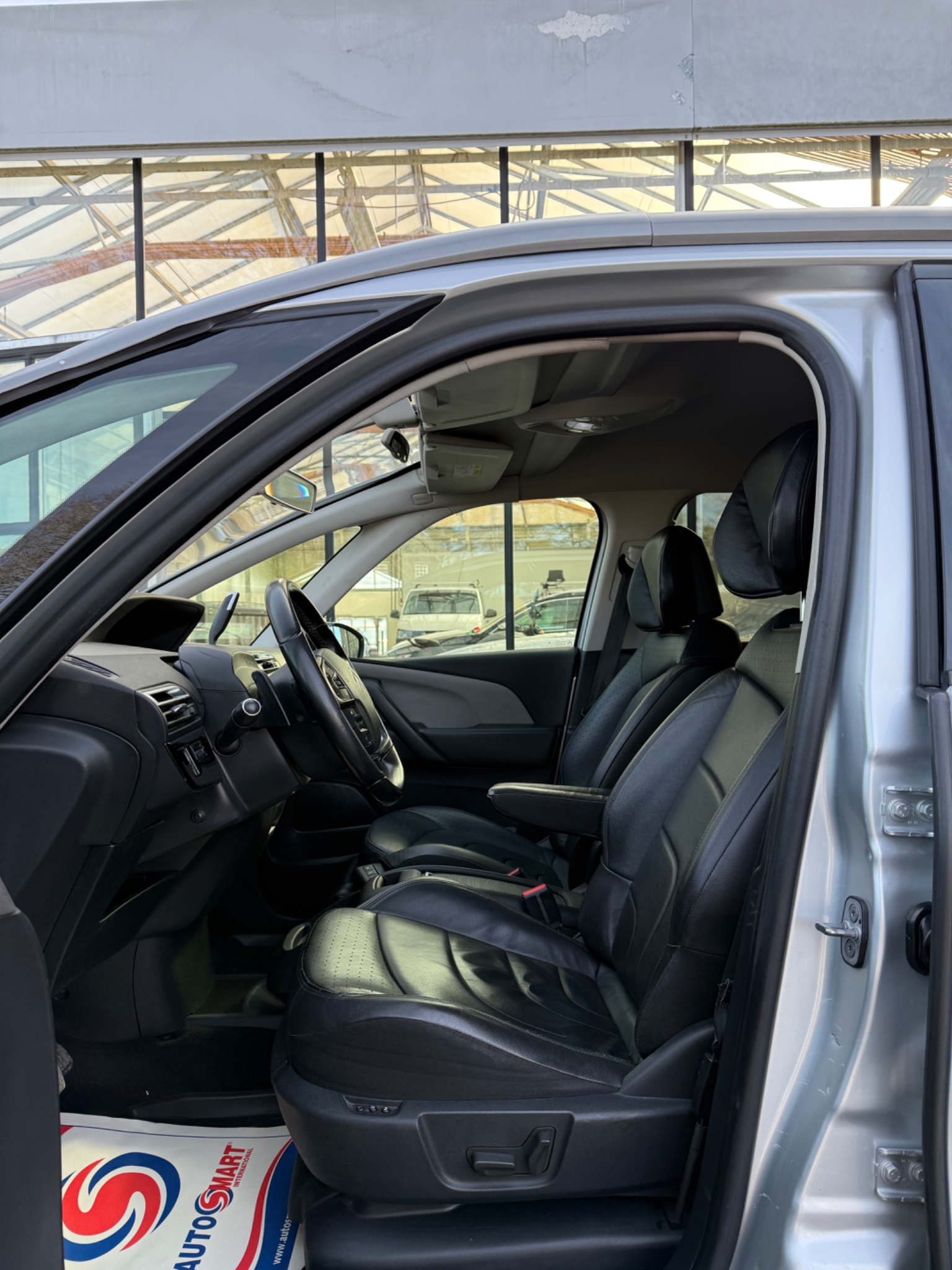 Citroen Grand C4 Picasso 2016, bild 6/47