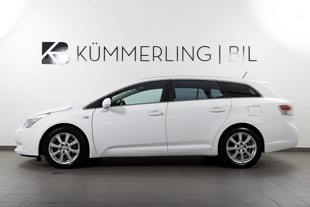 Toyota Avensis Kombi 2.2 D-4D Automat Dragkrok 150hk