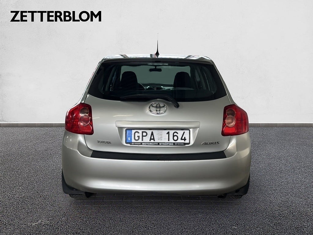 Halvkombi Toyota Auris 4 av 15