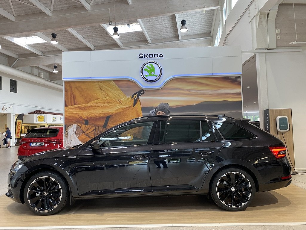 Skoda Superb Combi SPORTLINE Plug-in hybrid