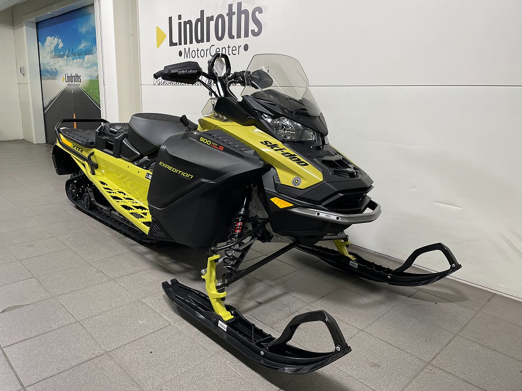 Ski-Doo Expedition Xtreme 900 ACE Turbo R -25 Demo 29 mil 