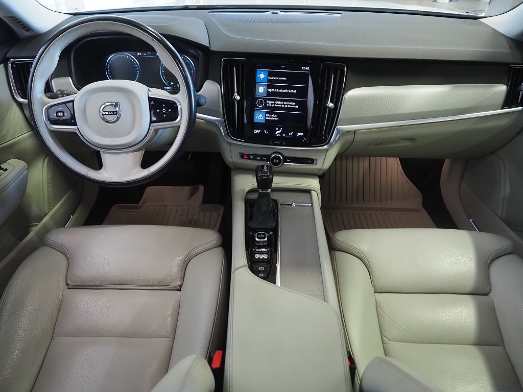 Volvo S90 D3 150hk Geartronic Inscription | Navi | Backkamera | 2017