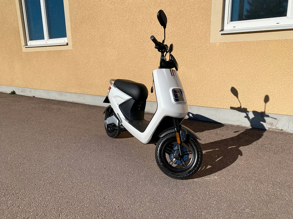 LV LX04 