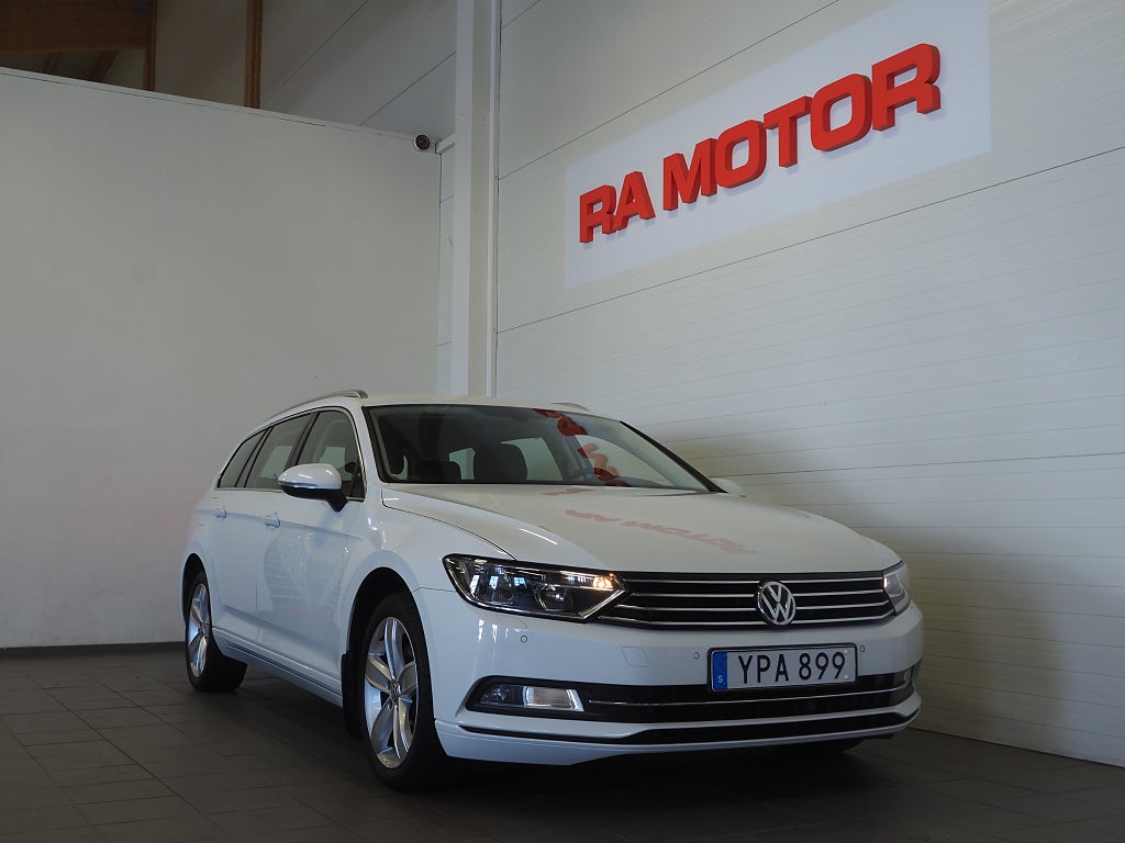 Volkswagen Passat Sportscombi 1.4 TSI 150hk Cockpit Drag Kamera 2018