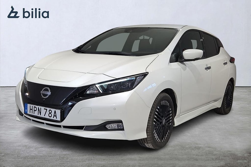 Nissan Leaf Acenta 39 kWh / Navi / Backkamera /