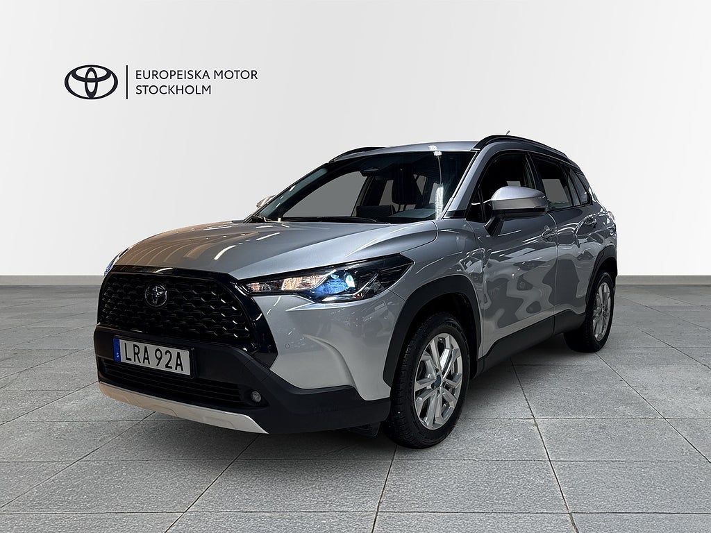 Toyota Corolla Cross 1,8 HYBRID ACTIVE PLUS VINTERHJUL P-SENSORER