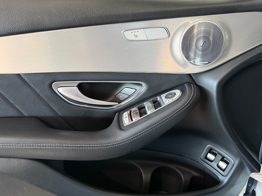 Mercedes-Benz GLC 220 d 4MATIC AMG Värmare Glastak Burmester - bild 7