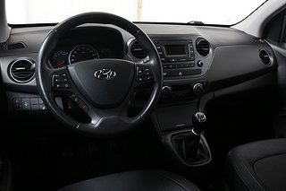 Halvkombi Hyundai i10 14 av 22