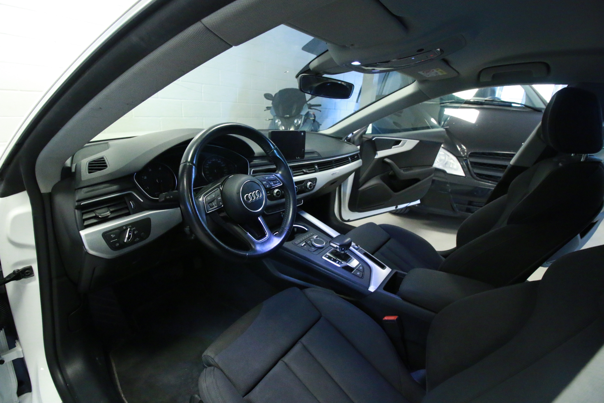 Audi A5 2017, bild 6/45