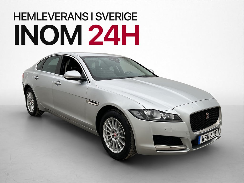 Jaguar XF 20d 180hk Prestige Backkamera Skinn Navi 1-brukare