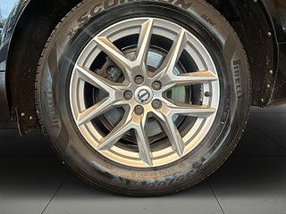 Volvo XC60 T5 AWD Geartronic Momentum Pro Edition/F.håll/Kamera/ – bild 14