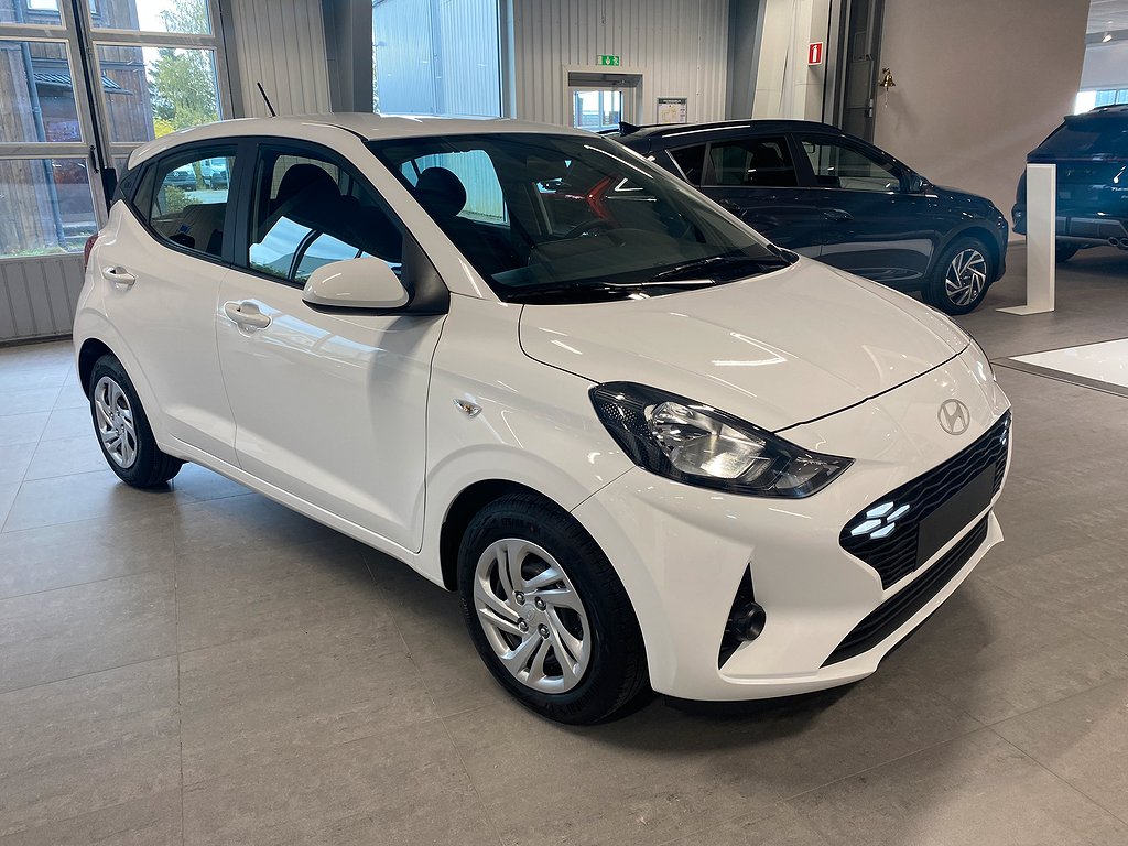 Hyundai i10 Essential 1.0 MPi Facelift Lagerbil MY25