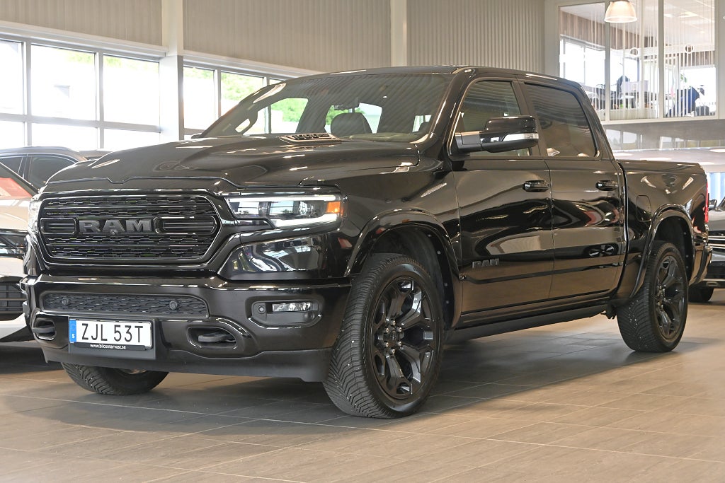 RAM 1500 Crew Cab 5.7 V8 HEMI Limited NIGHT Multilucka 