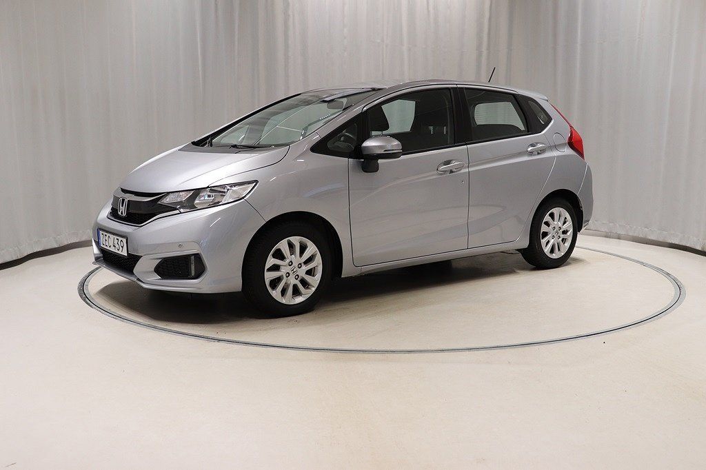 Honda Jazz 1.3 102hk Automat USB Bluetooth Sensorer