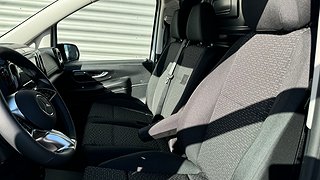 Transportbil - Skåp Mercedes-Benz Vito 6 av 22