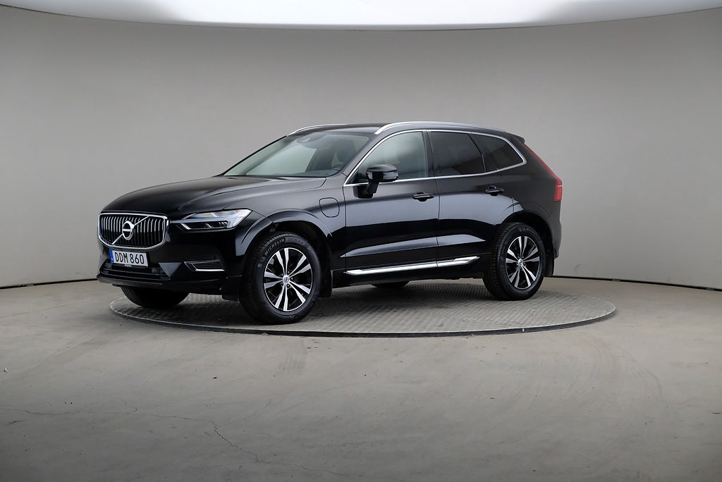 Volvo XC60 Recharge T6 340hk AWD Momentum Adv Teknik Pano Drag