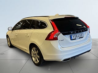 Volvo V60 D4 Classic Momentum Drag/D-värm/SoV-hjul/Rattvärm/Navi