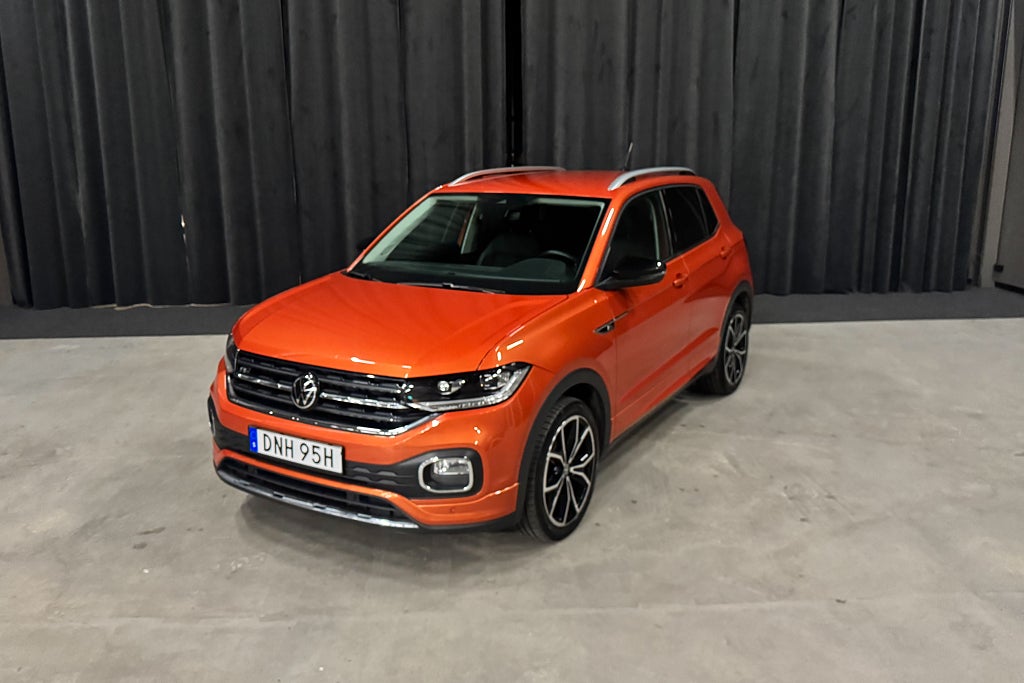 Volkswagen T-CROSS 1.0 TSI OPF GT R Line | Cockpit | Beats
