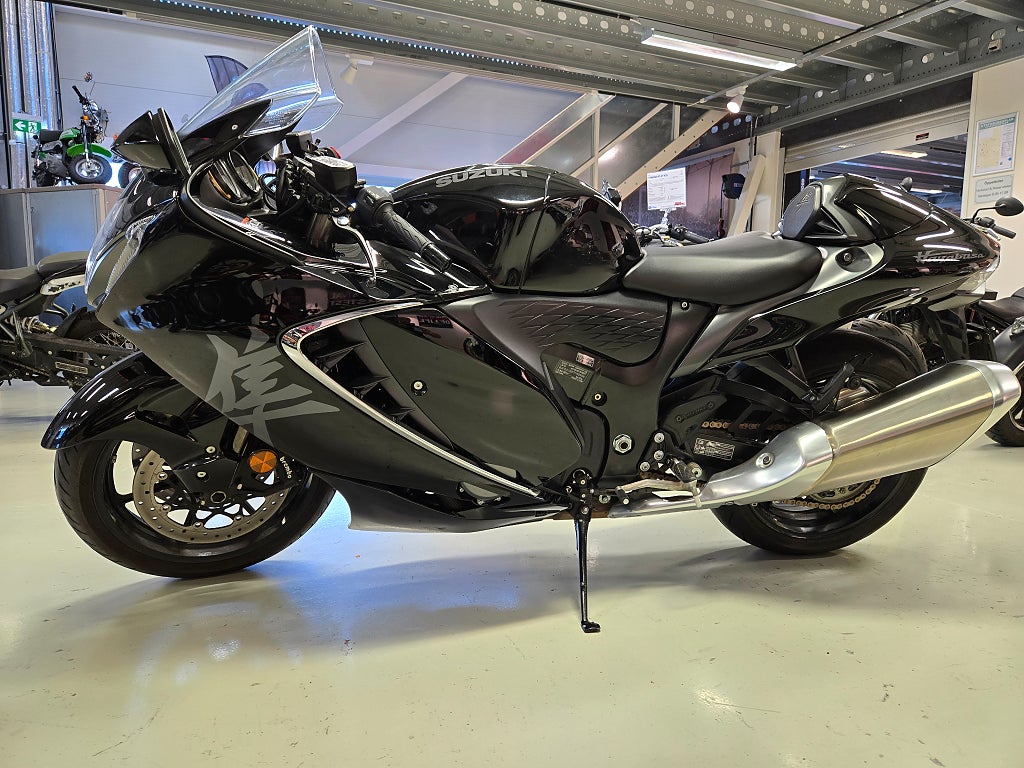 Suzuki GSX1300 RR HAYABUSA