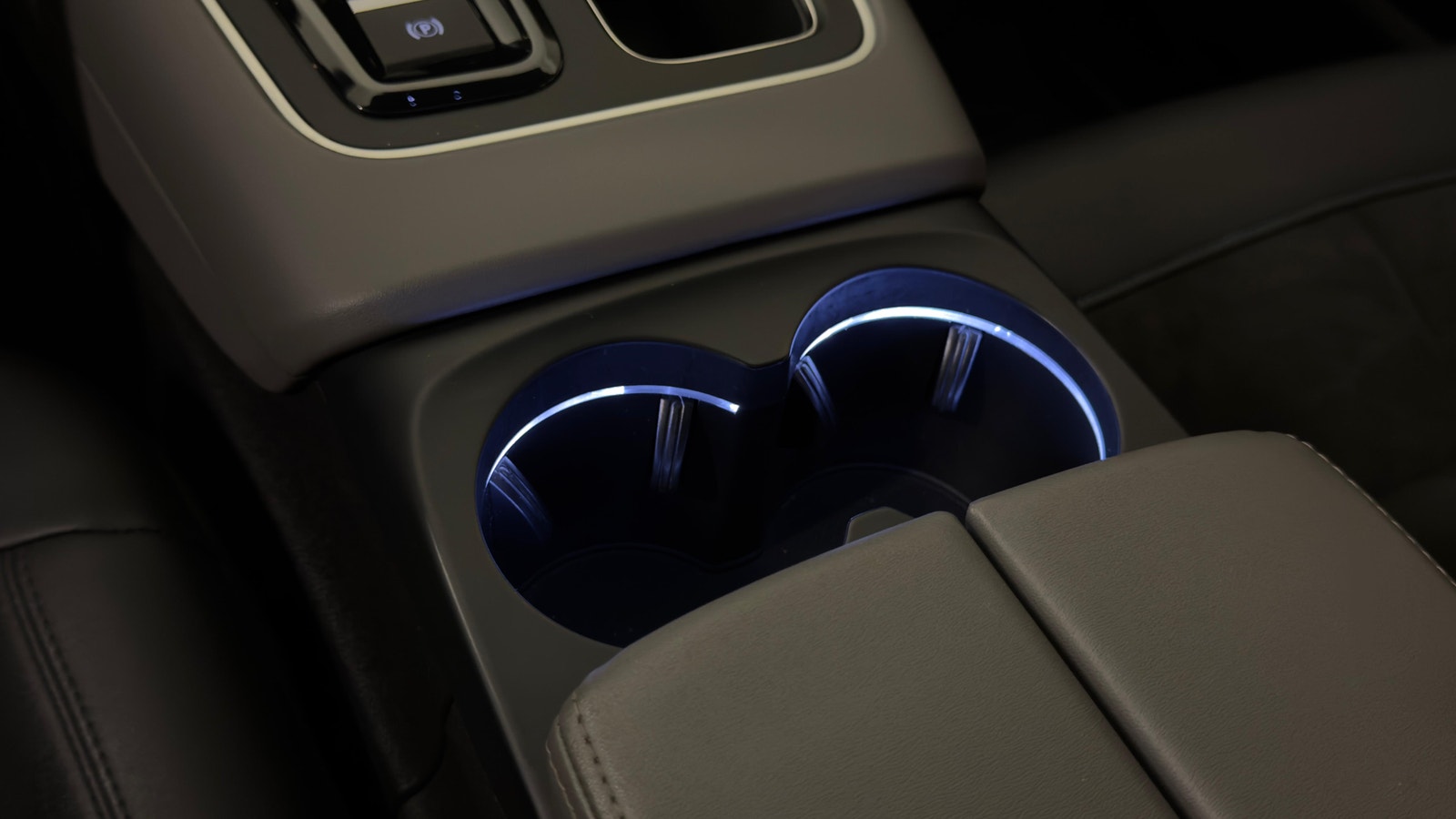 Citroën C5 Aircross Shine Exclusive PHEV 225hk |Panorama|360 2022 - miniatyr 34