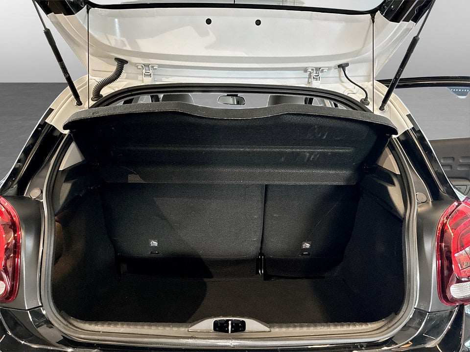 Bild på Citroën C3 Shine 1.2 PT 83hk CARPLAY FARTHÅLLARE