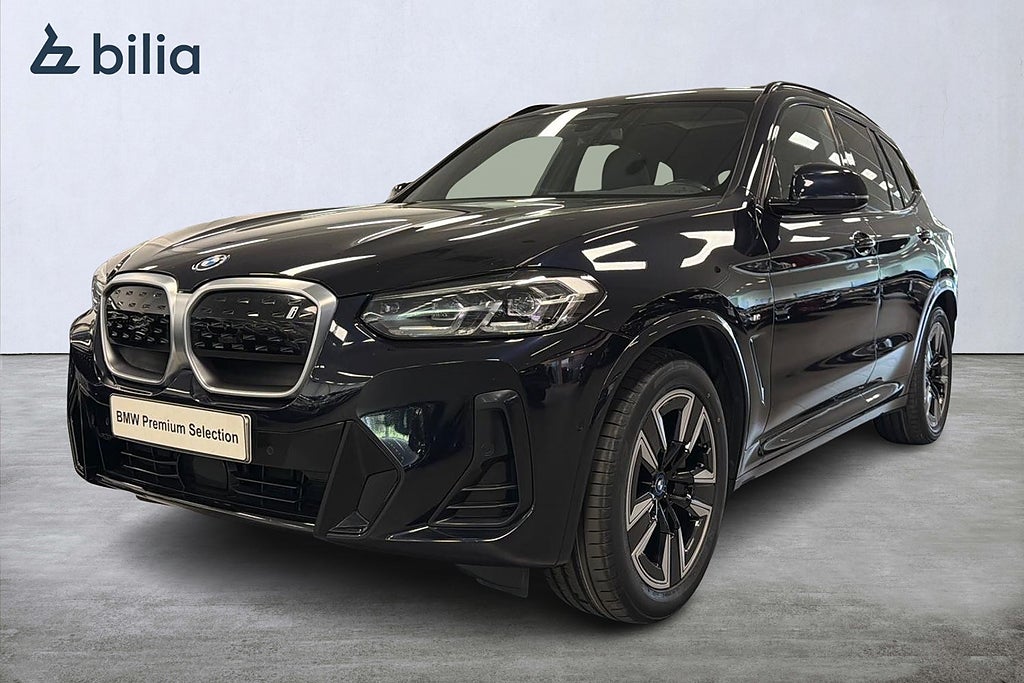 BMW iX3 M-sport  Charged | Panorama | Aktiv farth. | Drag