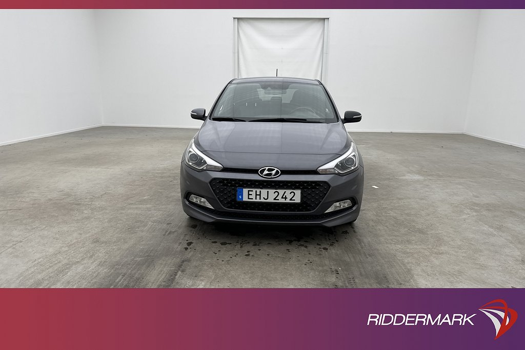 Hyundai i20 1.2 84hk ComfortPlus Kamera GPS Rattvärm En-bruk