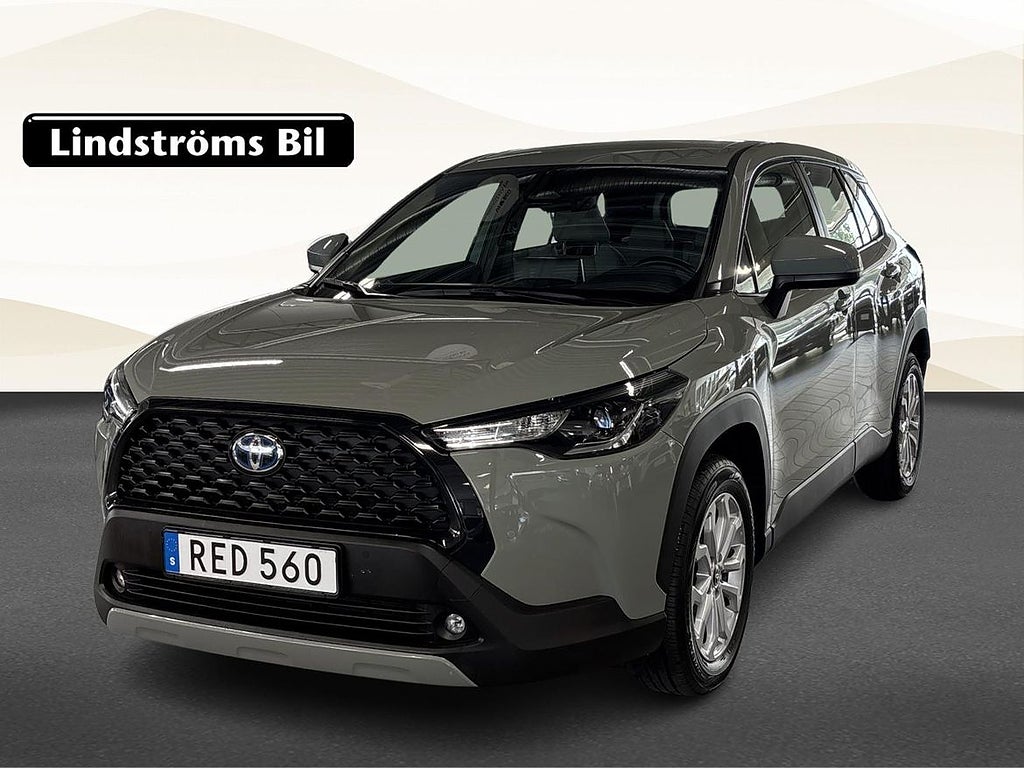 Toyota Corolla Cross 1.8 Active Plus Dragkrok Vinterhjul