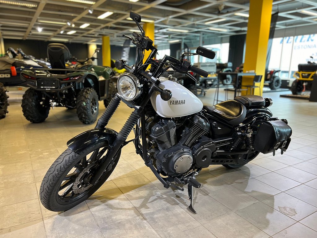 Yamaha XV 950 BOLT / Vance&Hines