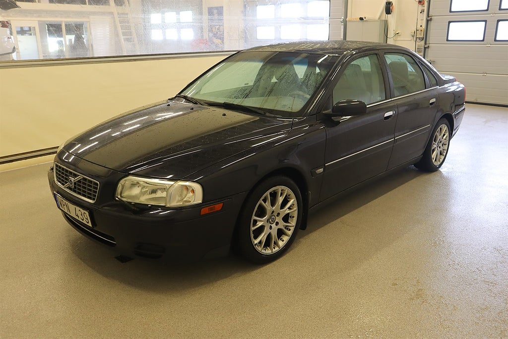 Volvo S80 2.4 140Hk AUT 17" NEBULA LÄDER DRAG FIN BIL