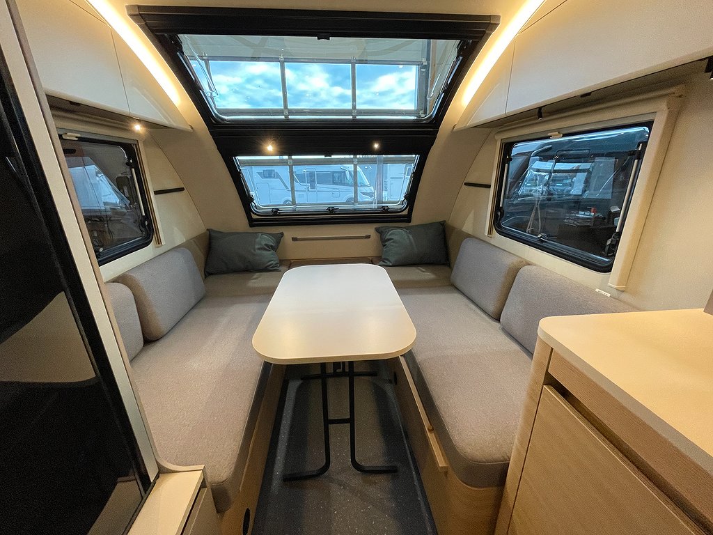 Adria Action 391 LH /B-körkort/1150kg/Långbäddar/Golvvärme - Adria