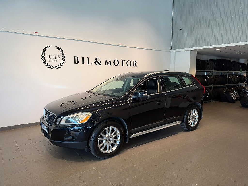 Volvo XC60 2.4D AWD Summum|4.99%|B-Kam|Dubb|Elstol|BLIS|Pano|Drag