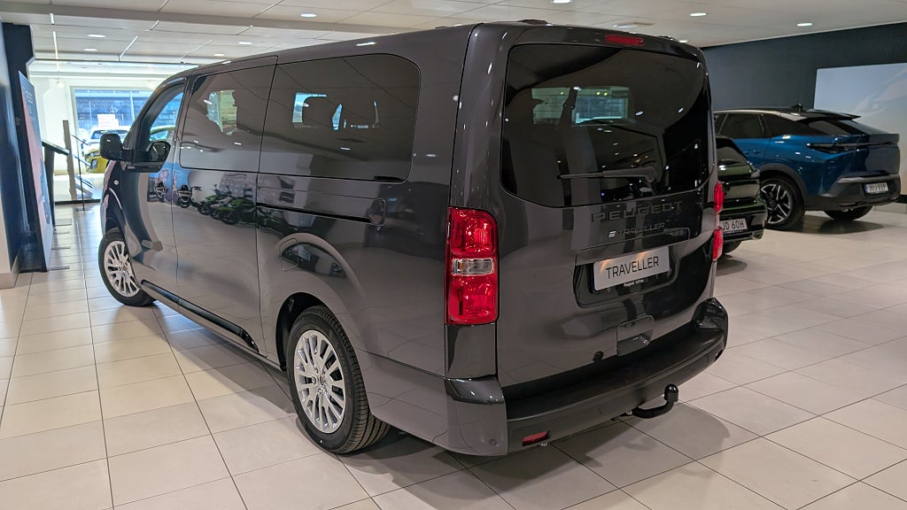 Bild på Peugeot Traveller Active Diesel 180 hk Automat