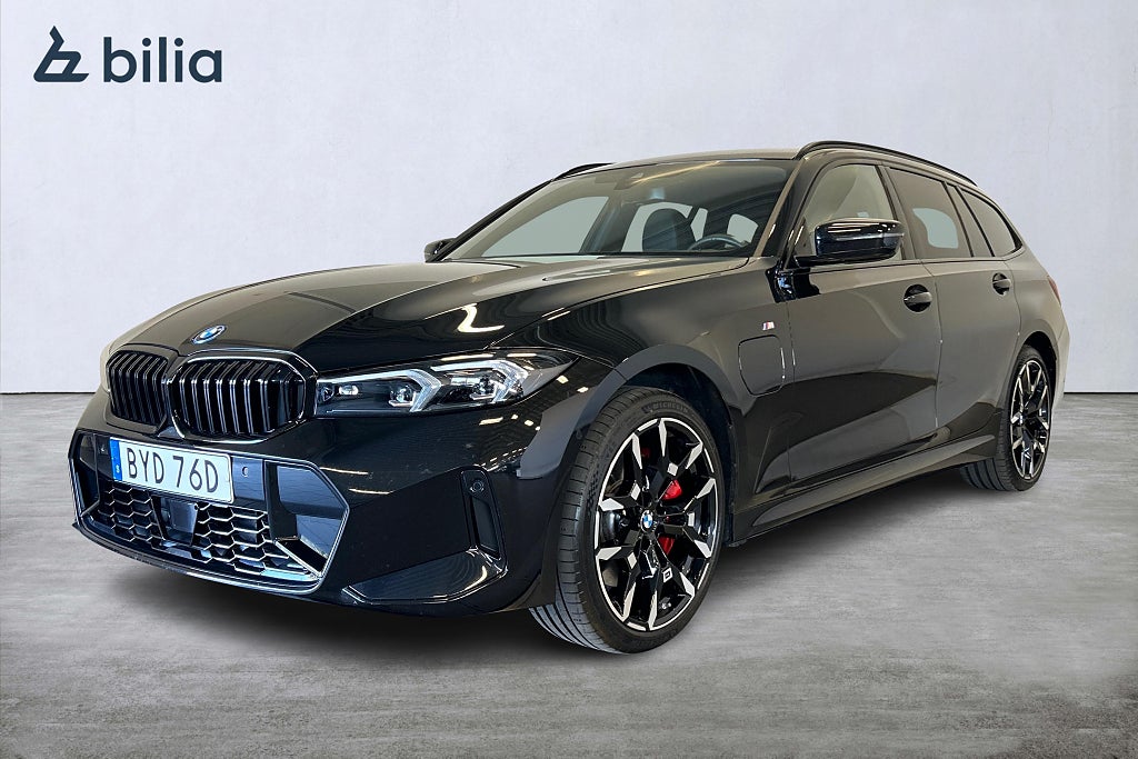 BMW 330e xDrive Touring/ M Sport Pro / 19" / Drag / Minne 