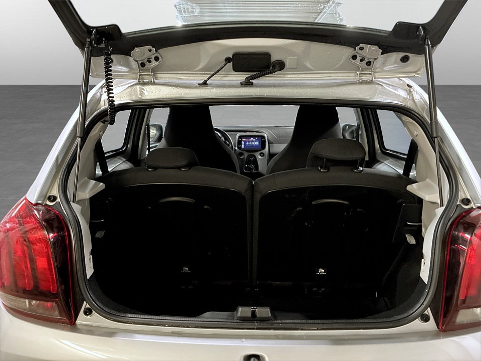 Bild på Peugeot 108 Active 5-dörrar 1.0 VTi 72hk BACKKAMERA
