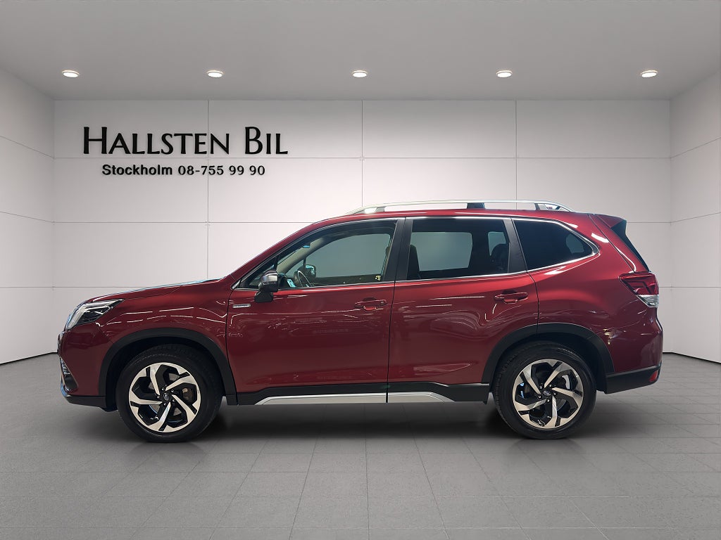 Subaru Forester e-Boxer XFuel Ridge Automat Drag CarPlay Skinn