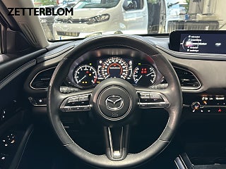 SUV Mazda CX-30 12 av 16