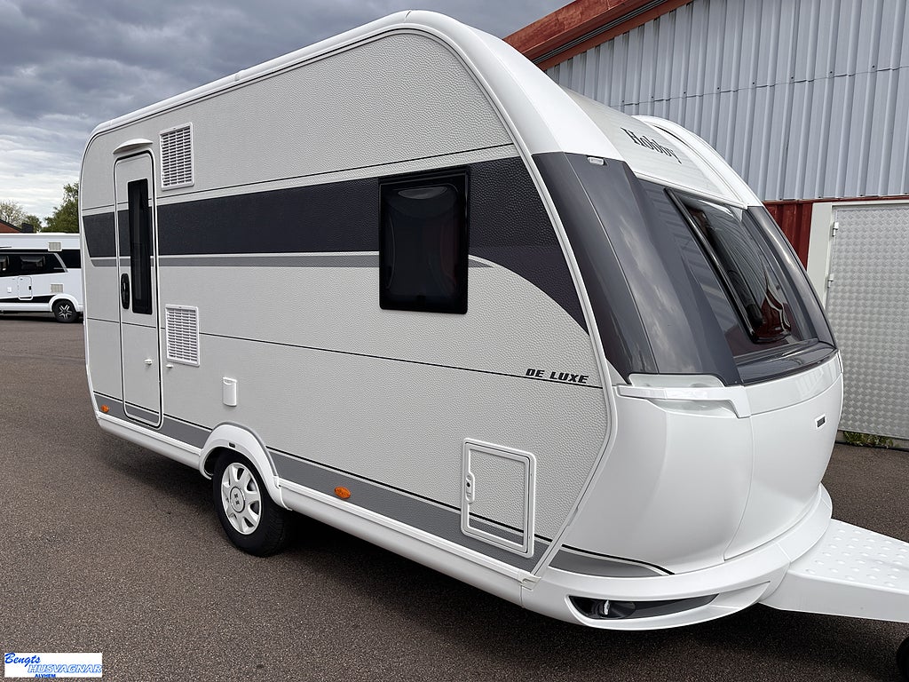 Hobby 400 SFe De Luxe | NYHET | LÅG TOTALVIKT