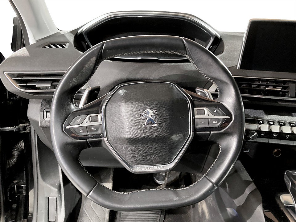 Bild på Peugeot 3008 Allure 1.2 PT 130hk Aut - ACC, DRAG