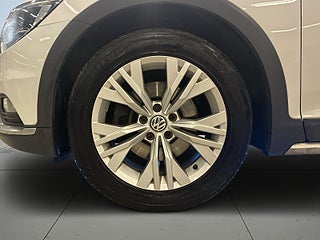 Volkswagen Passat Alltrack 2.0 TDI 4Motion Alltrack Sov-däck/Drag/Mok-värm/D-värm – bild 14