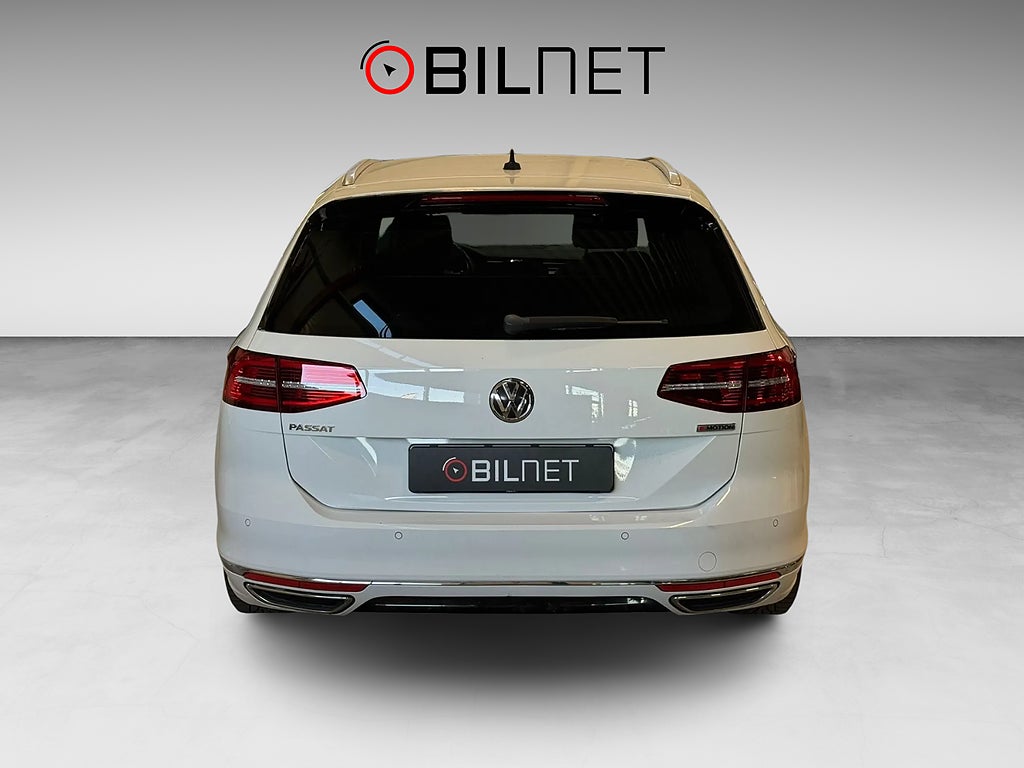 Volkswagen Passat Sportscombi 2.0 TDI 4M GT*3,99%*R-Line DynAudio Kamera